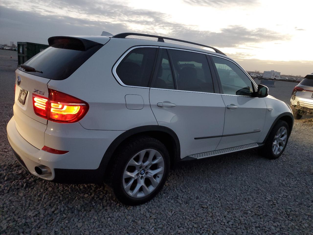 BMW X Series Xdrive35i Image 11