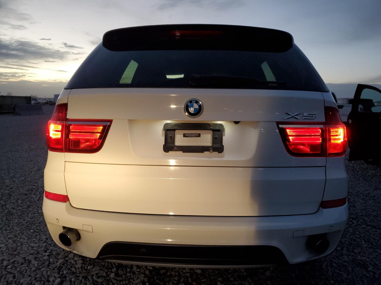 BMW X Series Xdrive35i Image 4