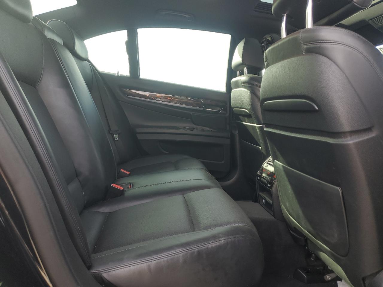 BMW 7 Series I Image 5