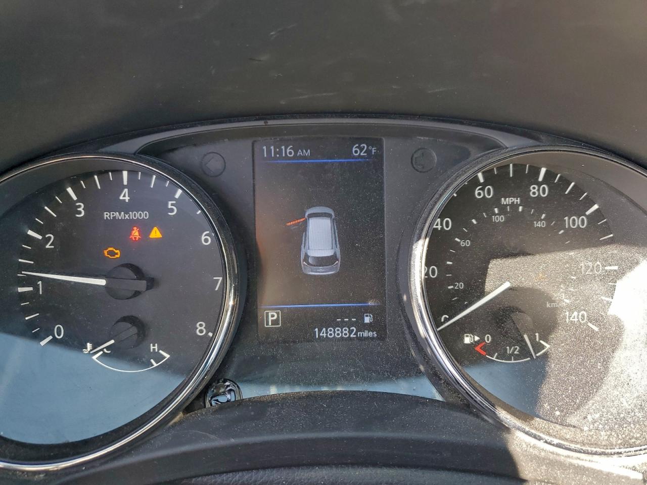 Nissan Rogue S Image 3