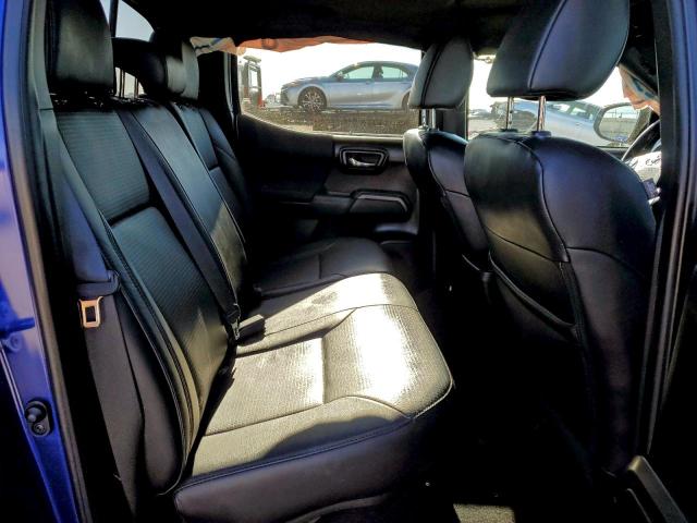 Toyota Tacoma Double Cab Image 6