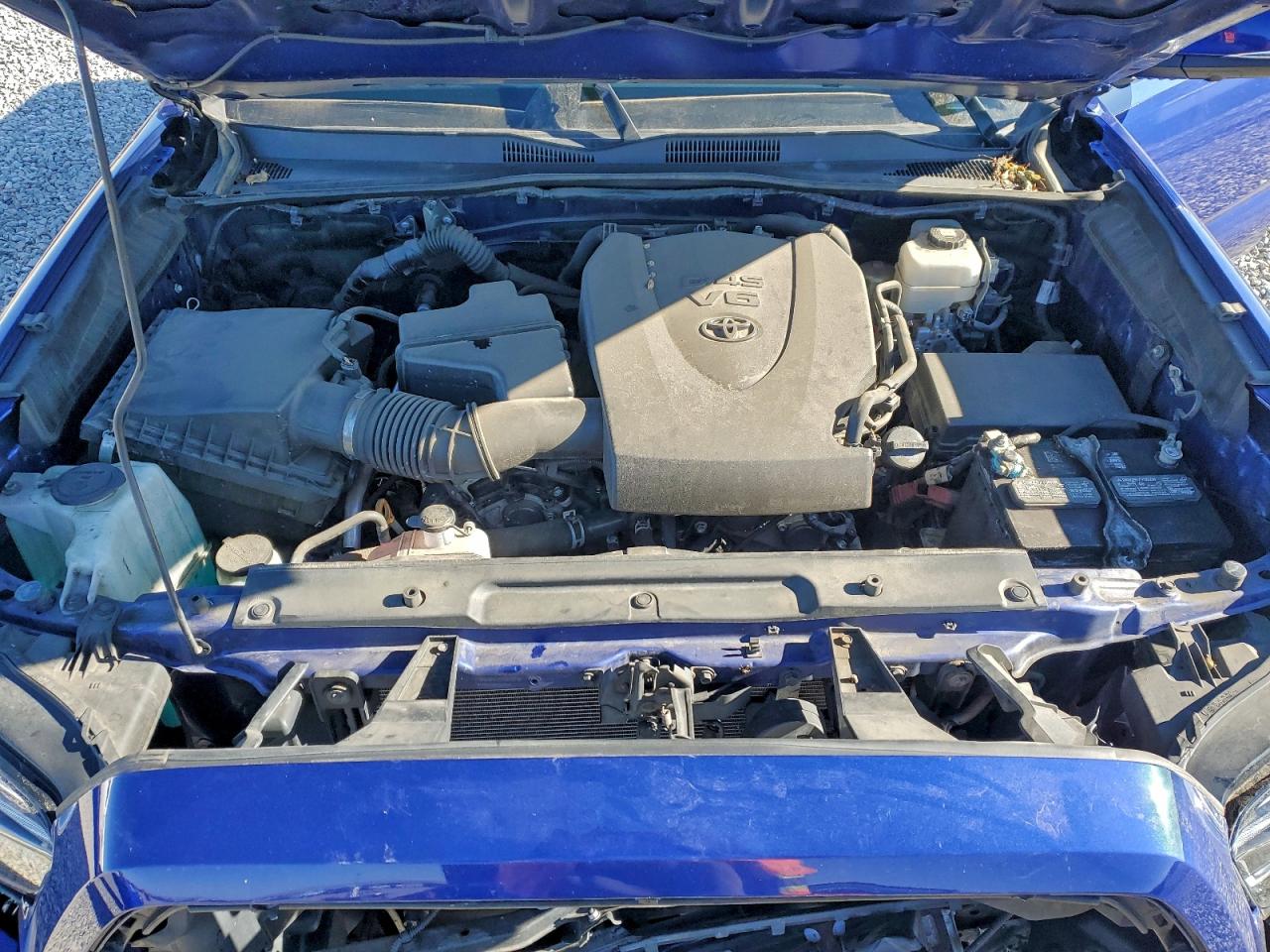 Toyota Tacoma Double Cab Image 7