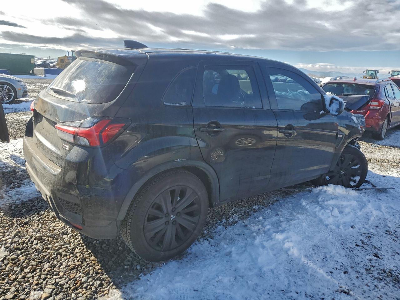 Mitsubishi Outlander Es Image 8