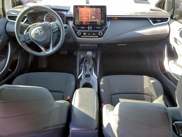 Toyota Corolla Se Image 8