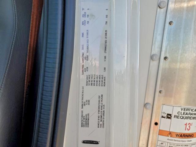 Freightliner M2 106 Medium Duty Image 7