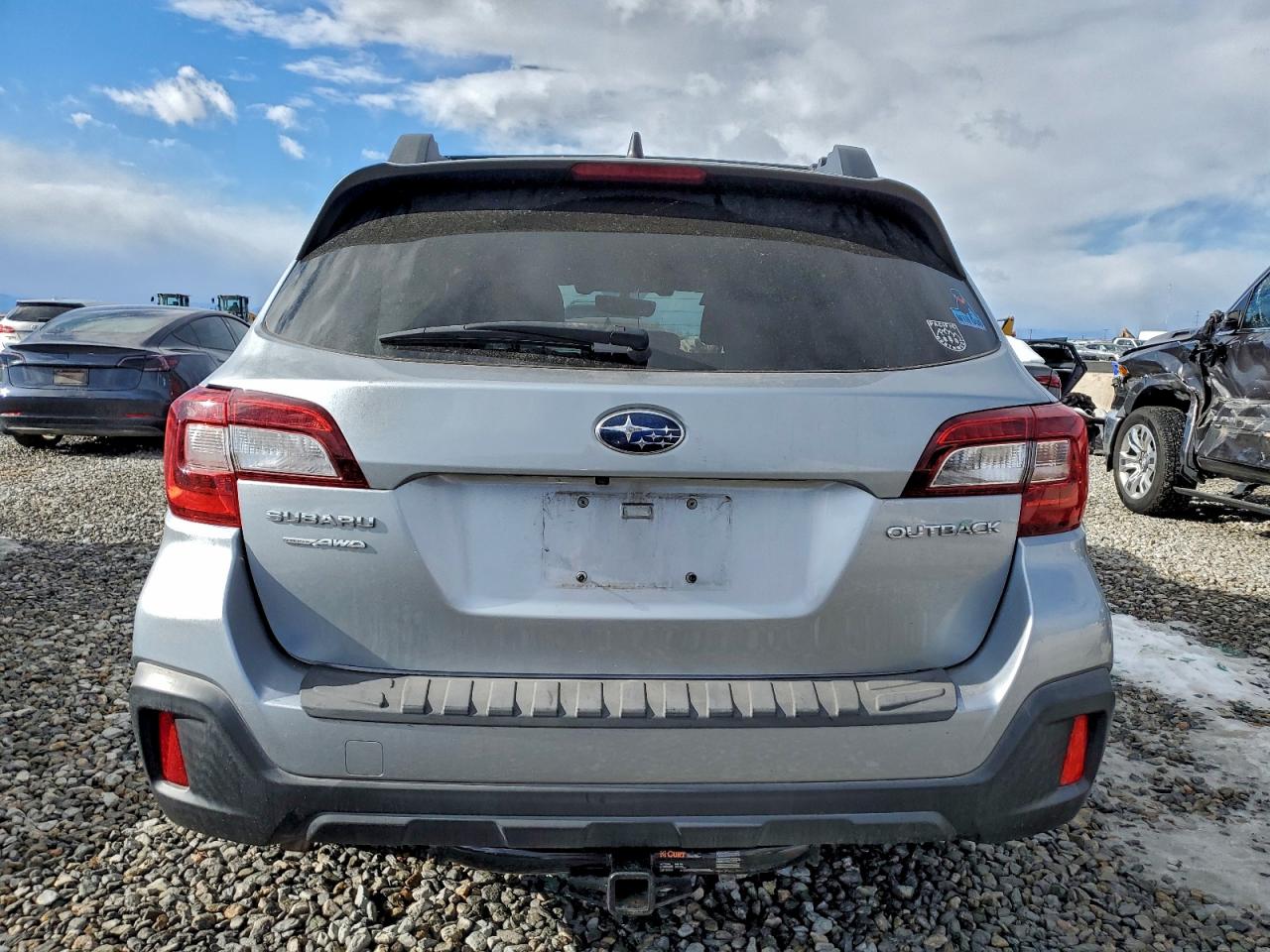 Subaru Outback 2.5i Premium Image 9