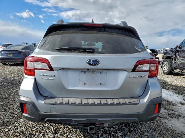 Subaru Outback 2.5i Premium Image 9