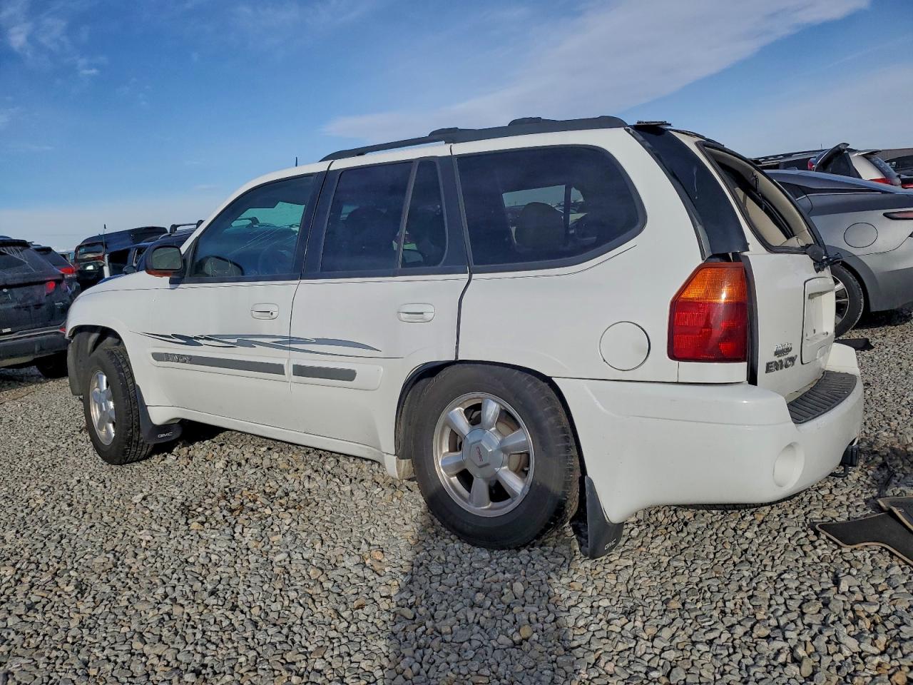 GMC Envoy Image 4