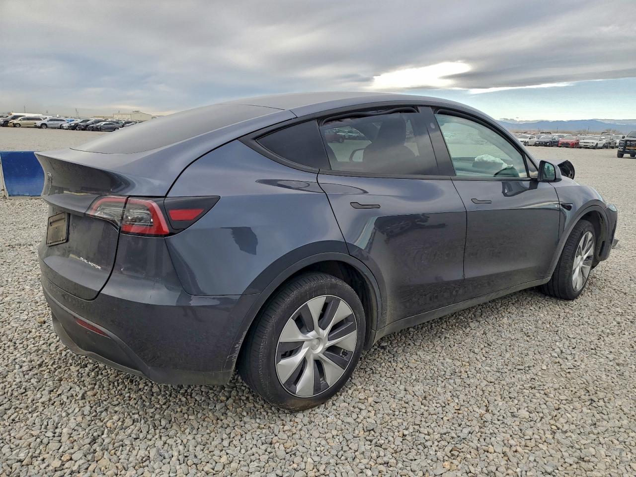 Tesla Model Y Image 5