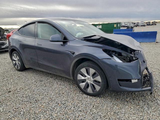 Tesla Model Y Image 7