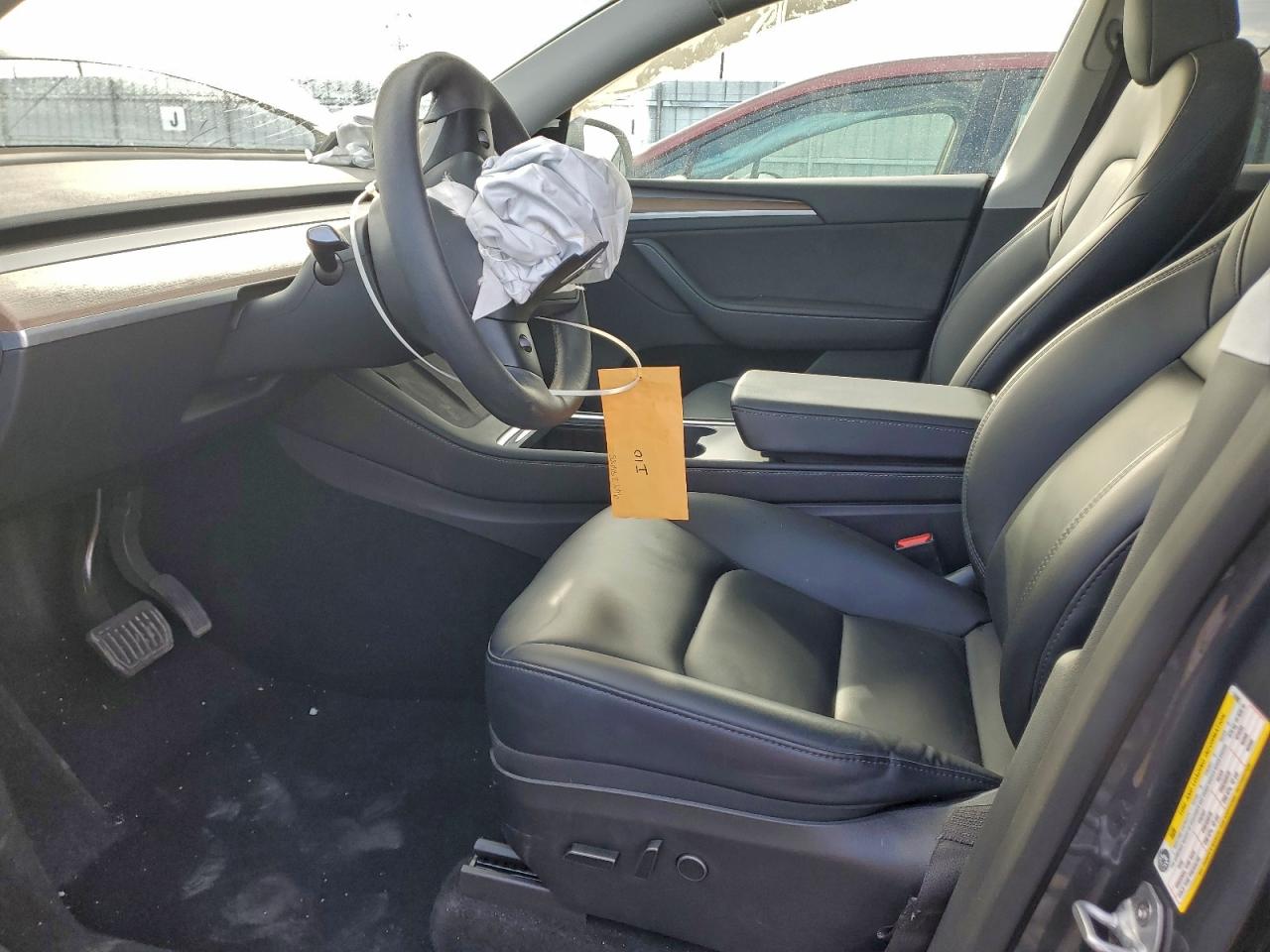 Tesla Model Y Image 10