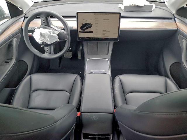 Tesla Model Y Image 3