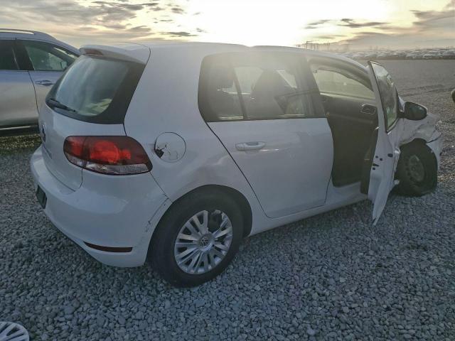 Volkswagen Golf Image 4