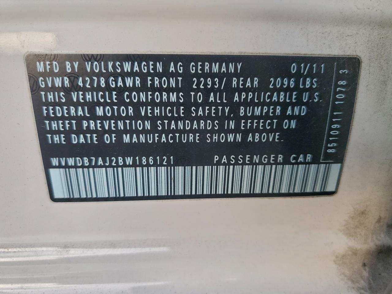 Volkswagen Golf Image 12