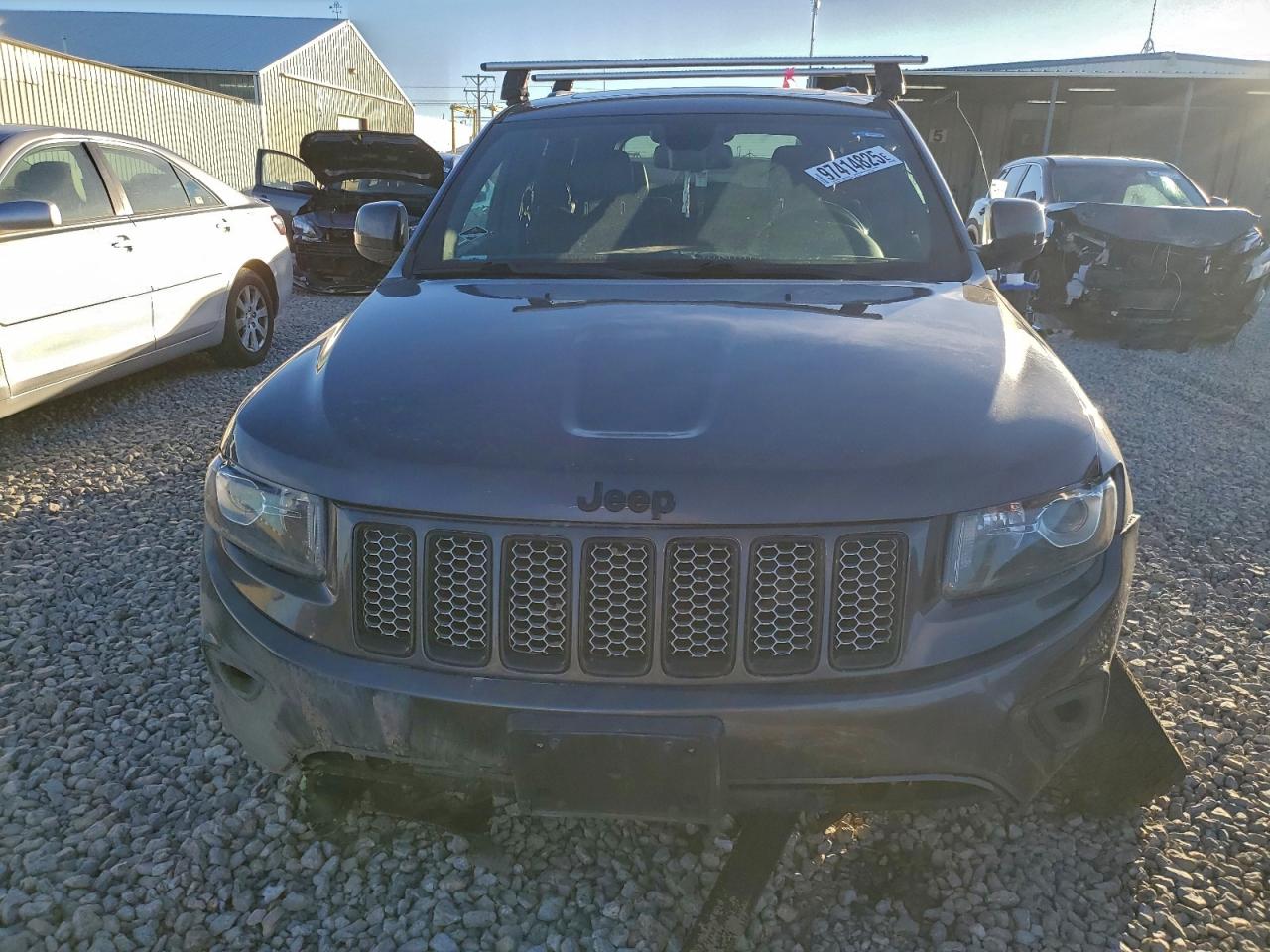 Jeep Grand Cherokee Laredo Image 6