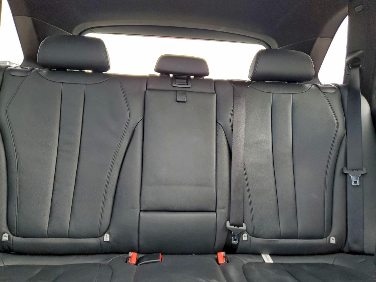 BMW X Series Xdrive50i Image 4