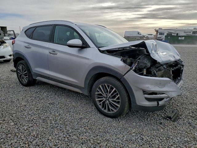 Hyundai TUCSON Limited Image 4