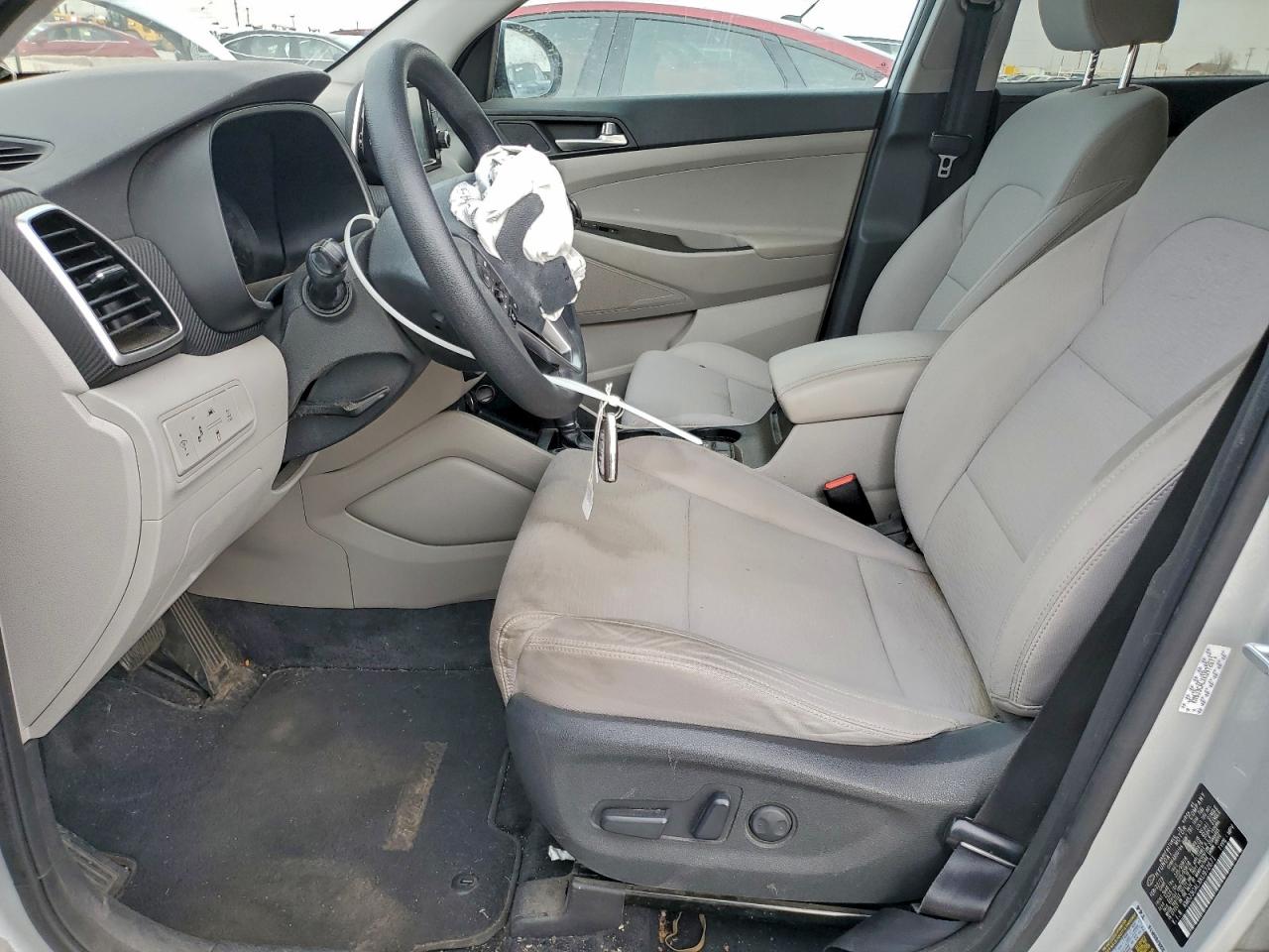 Hyundai TUCSON Limited Image 11