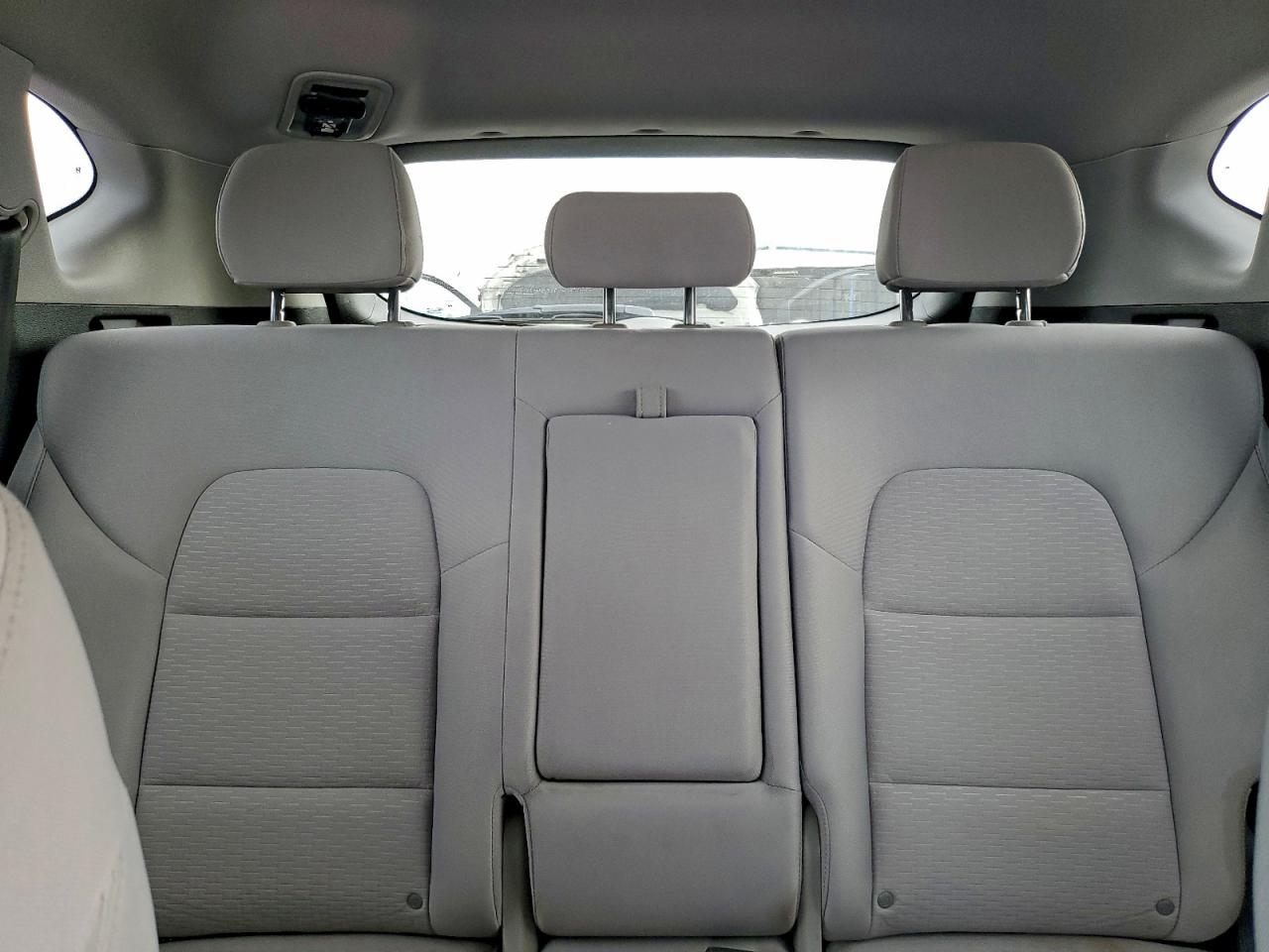 Hyundai TUCSON Limited Image 6