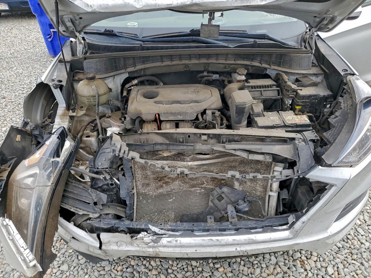 Hyundai TUCSON Limited Image 12