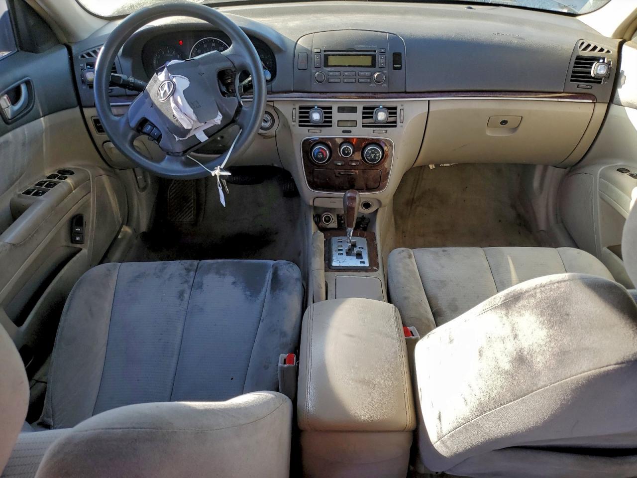 Hyundai SONATA Gls Image 3