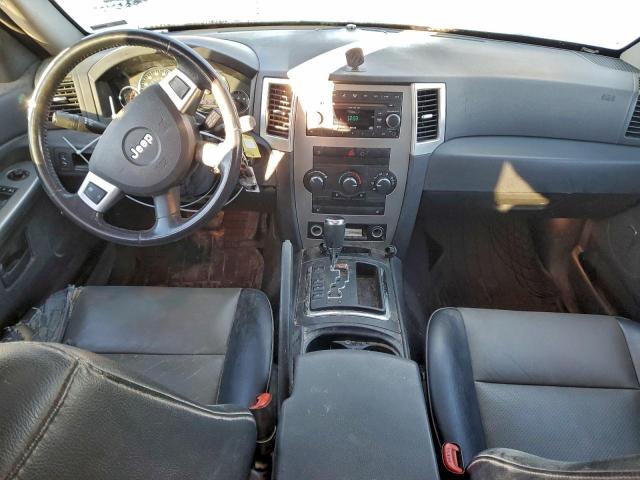 Jeep Grand Cherokee Laredo Image 11