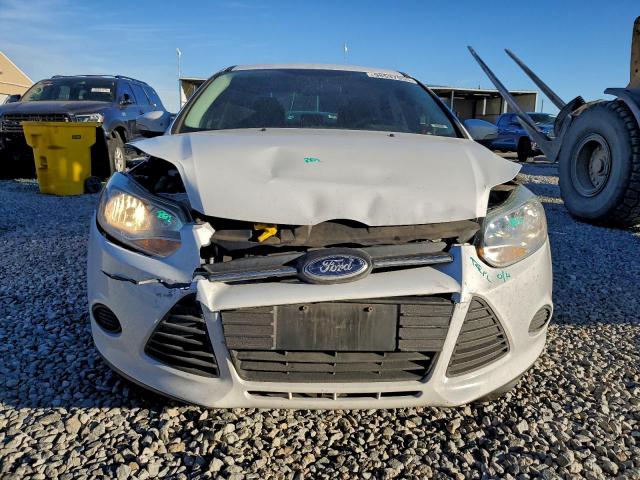 Ford Focus Se Image 8