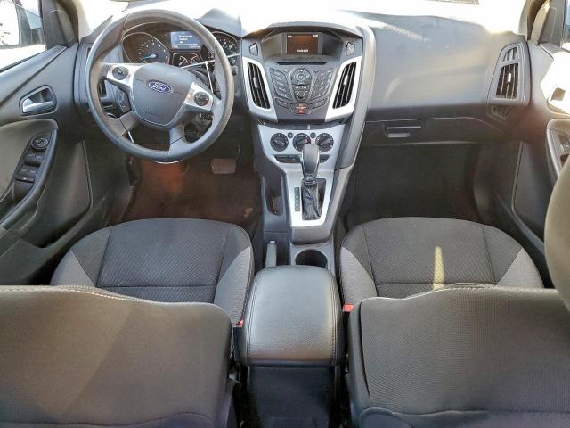 Ford Focus Se Image 11