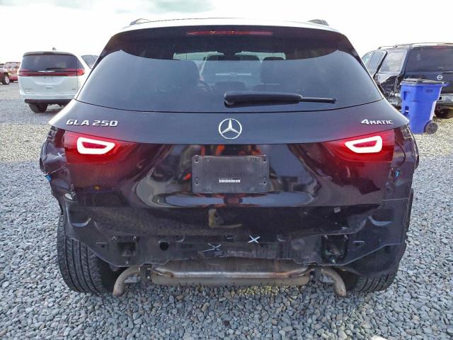 Mercedes-Benz GLA 250 4matic Image 7