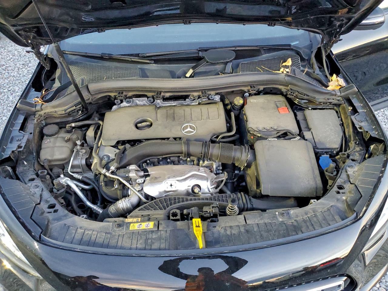 Mercedes-Benz GLA 250 4matic Image 3