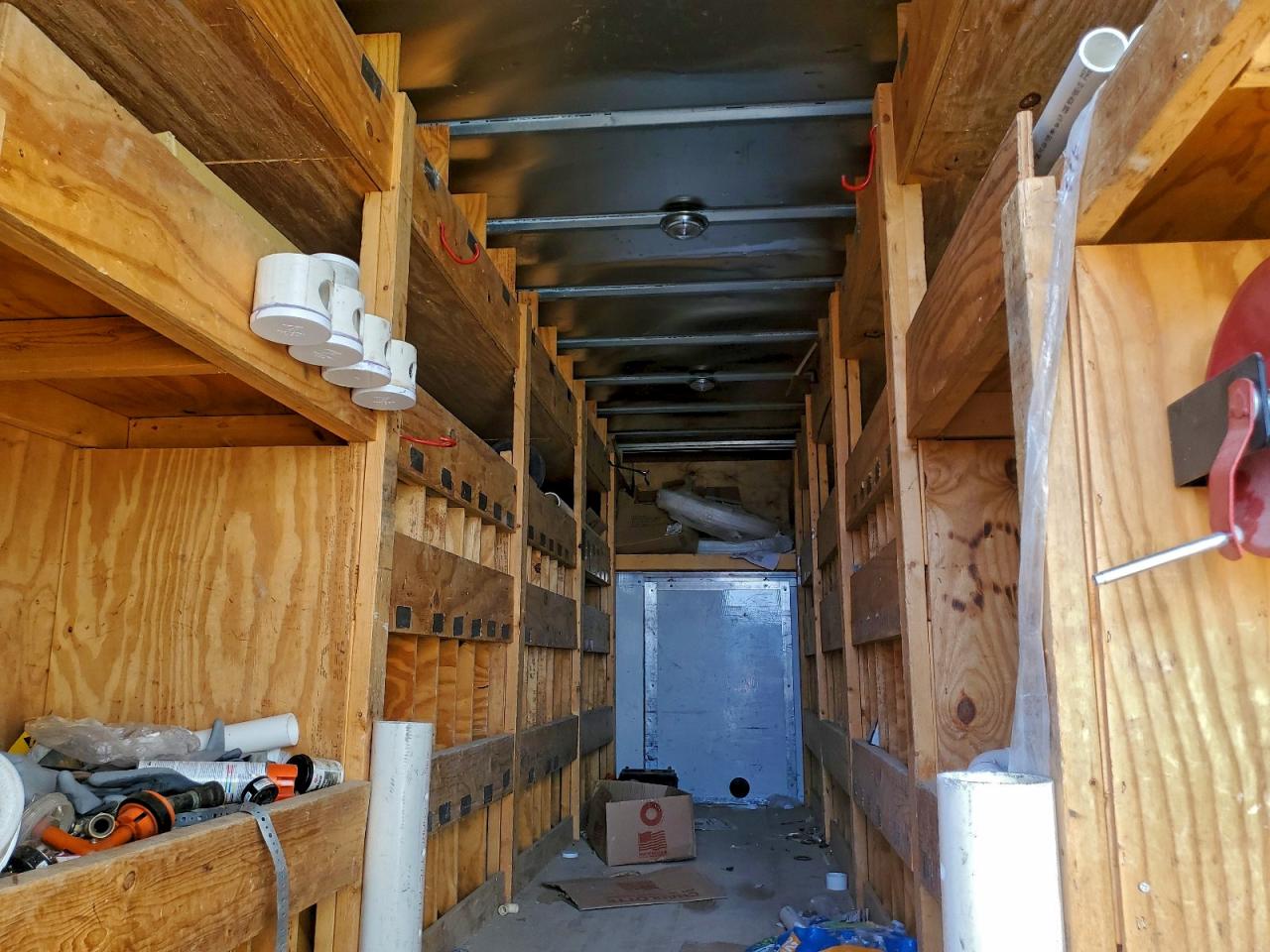 Ford E-450 E450 Super Duty Cutaway Van Image 13