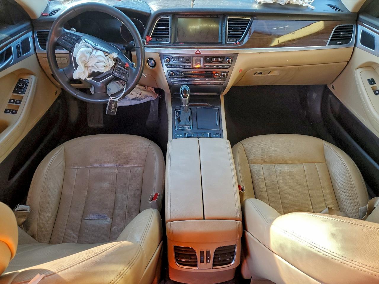 Genesis G80 Base Image 4