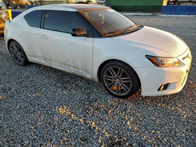 Toyota Scion Image 10