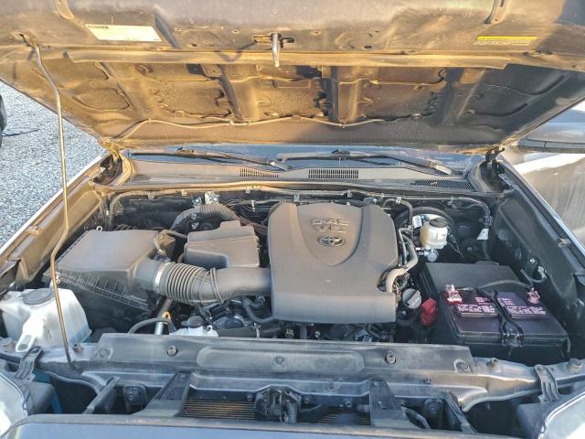 Toyota Tacoma Access Cab Image 7