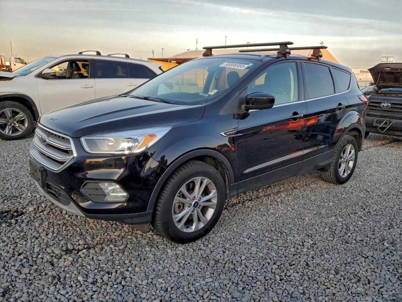 Ford Escape Se Image 1
