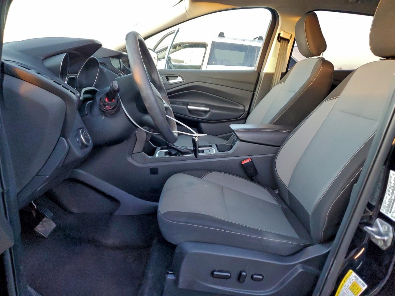 Ford Escape Se Image 3