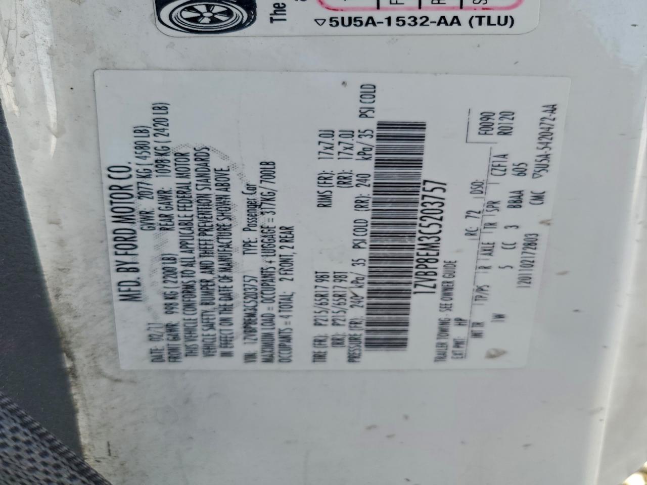 Ford Mustang Image 6