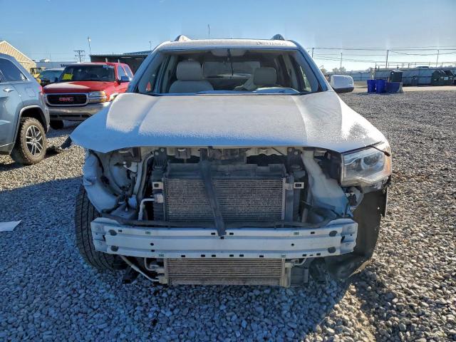 GMC Acadia Denali Image 7