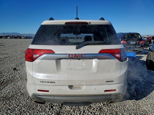 GMC Acadia Denali Image 8