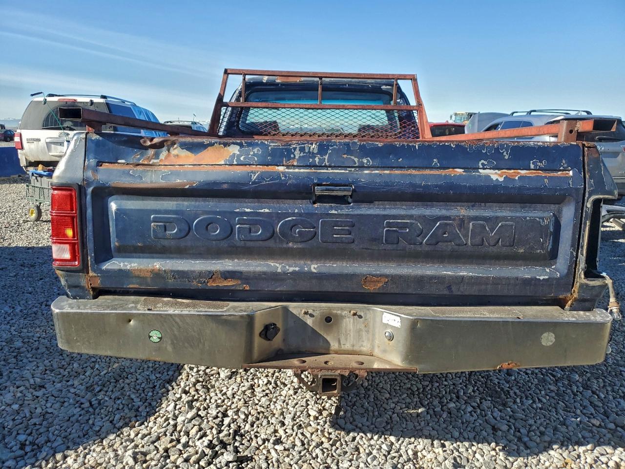 Dodge D Series D200 Image 2