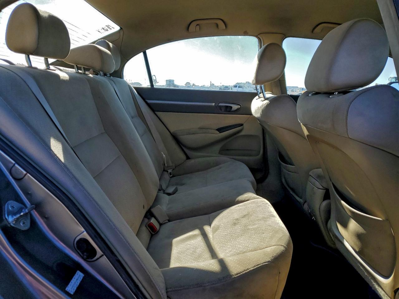 Honda Civic Hybrid Image 10