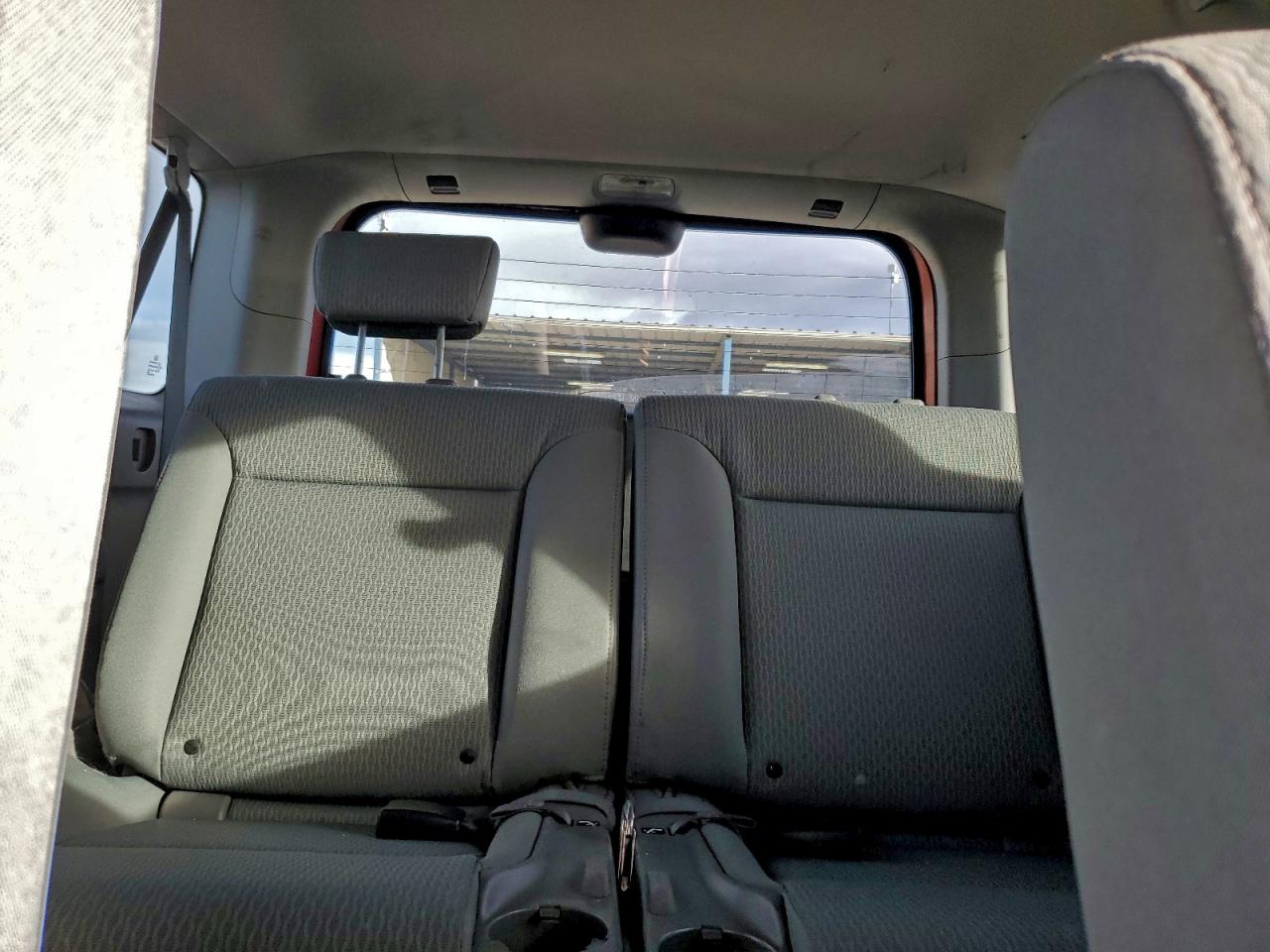 Honda Element Lx Image 6