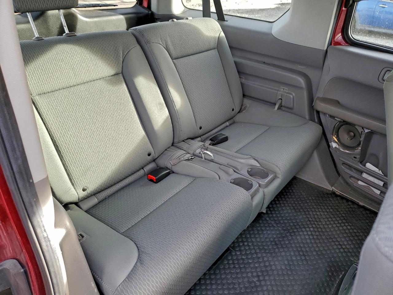 Honda Element Lx Image 13