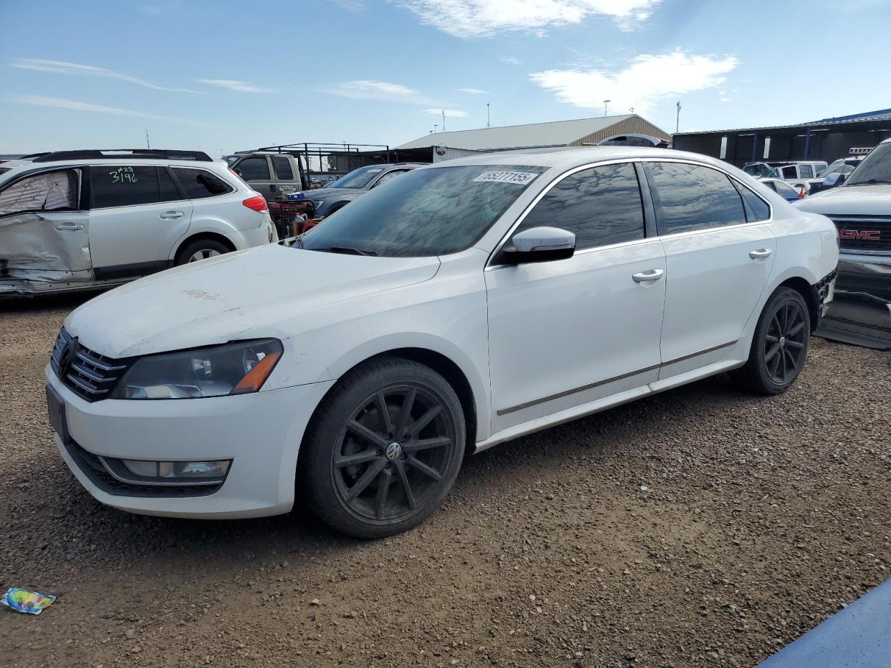 Volkswagen Passat Sel Image 1