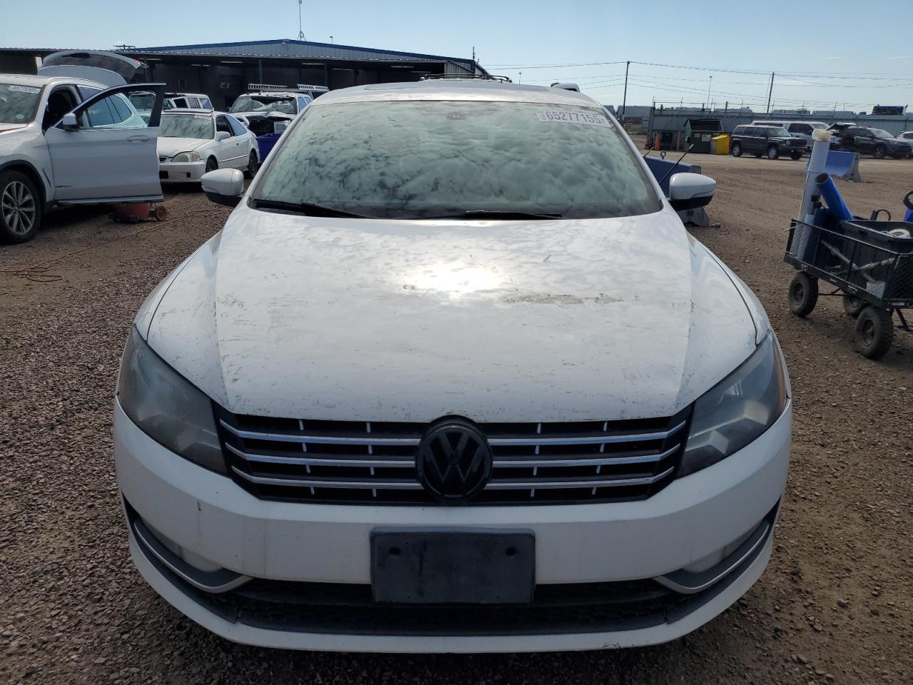 Volkswagen Passat Sel Image 6