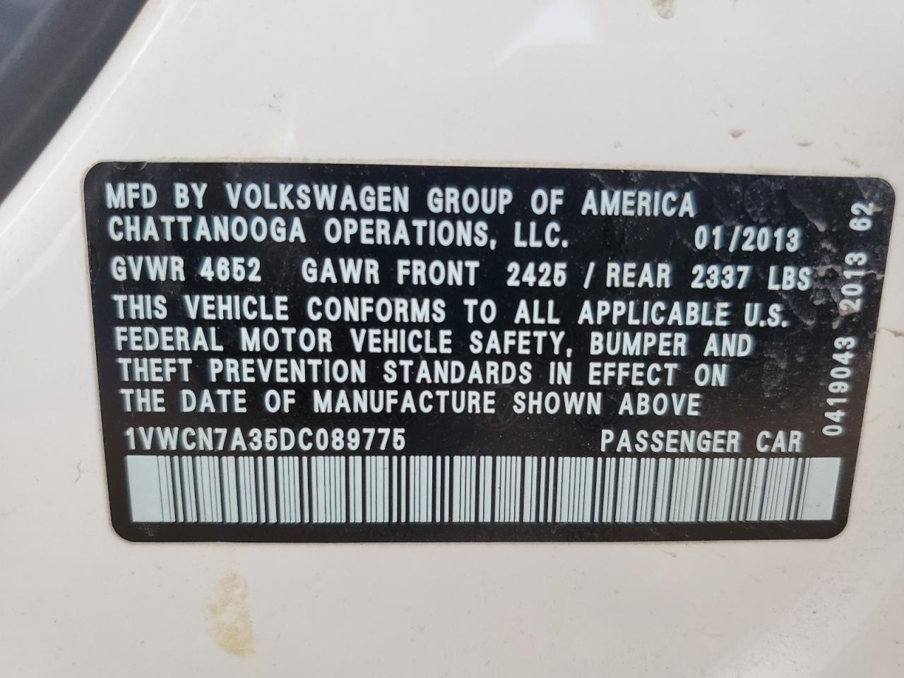 Volkswagen Passat Sel Image 12