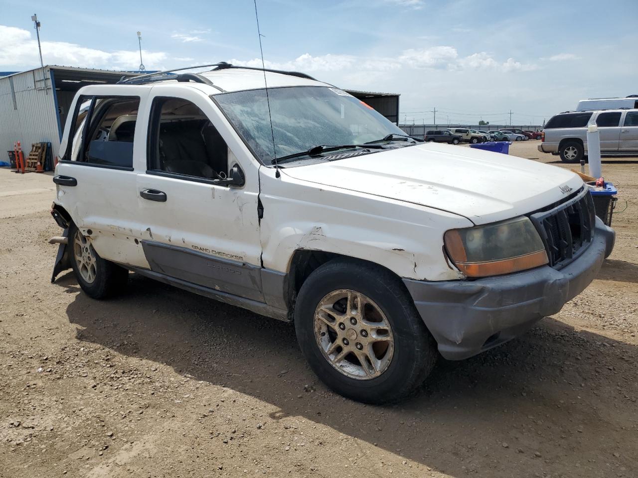 Jeep Grand Cherokee Laredo Image 14
