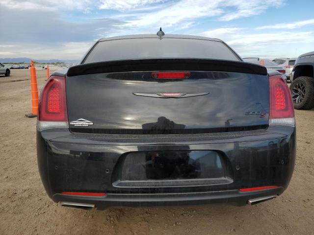 Chrysler 300 S Image 7