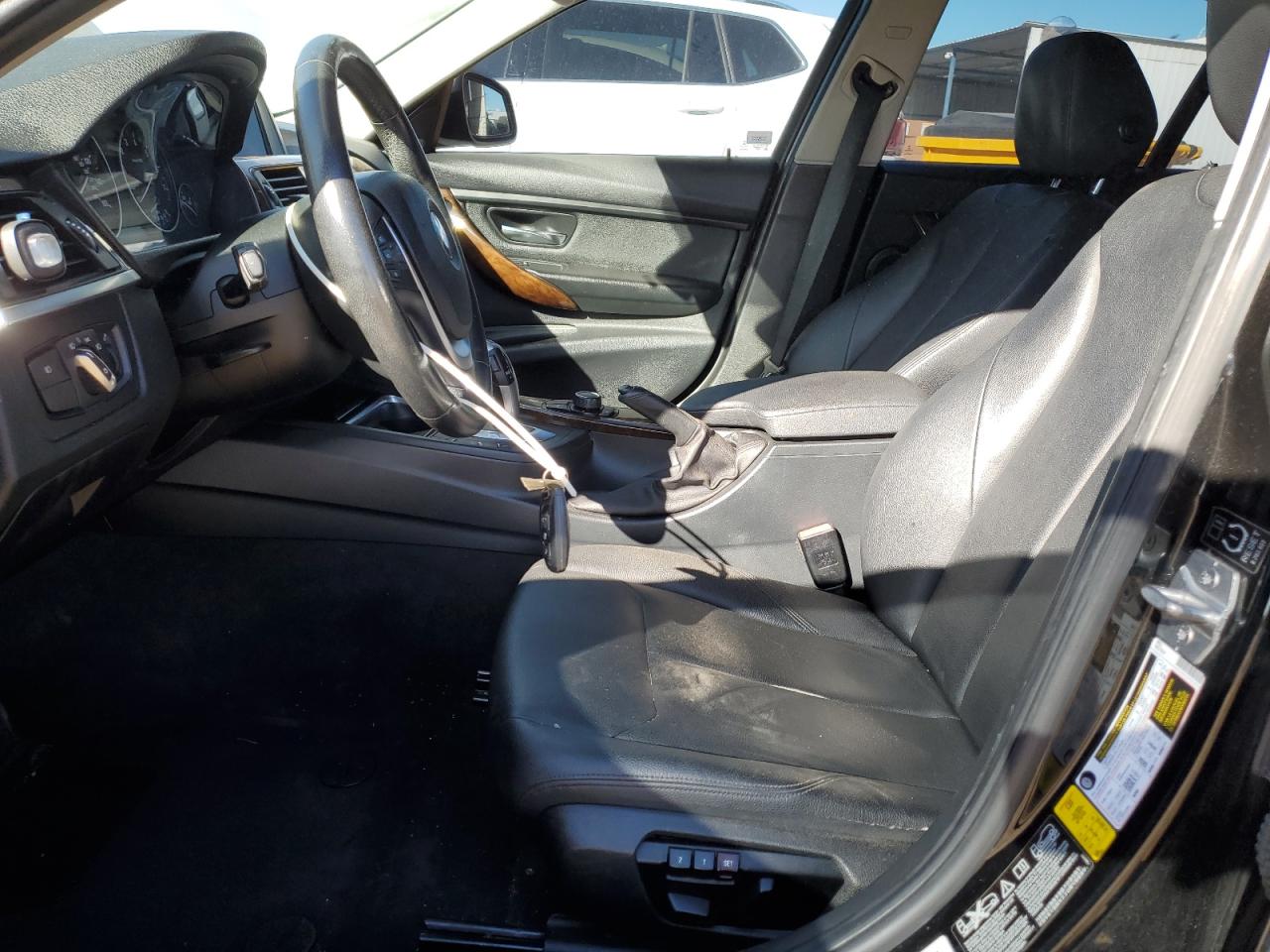 BMW 3 Series Xi Sulev Image 12