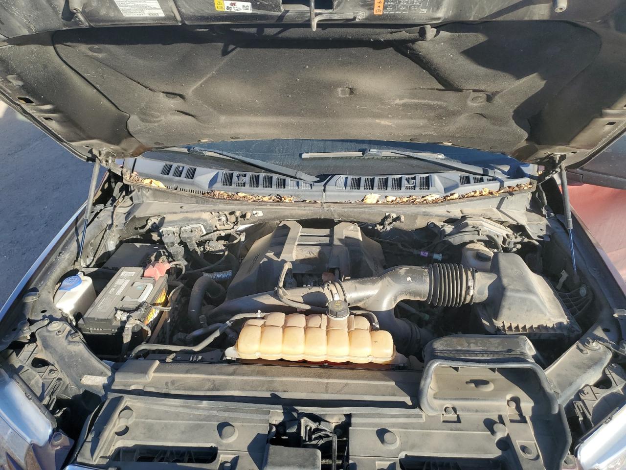 Ford F-150 Supercrew Image 5